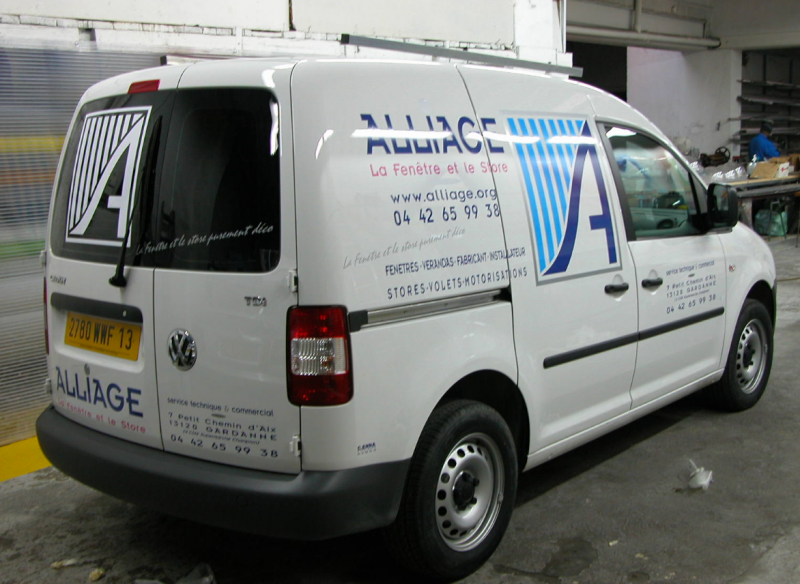 Semi covering de véhicule utilitaire pour la communication de l'entreprise Alliage à Gardanne 